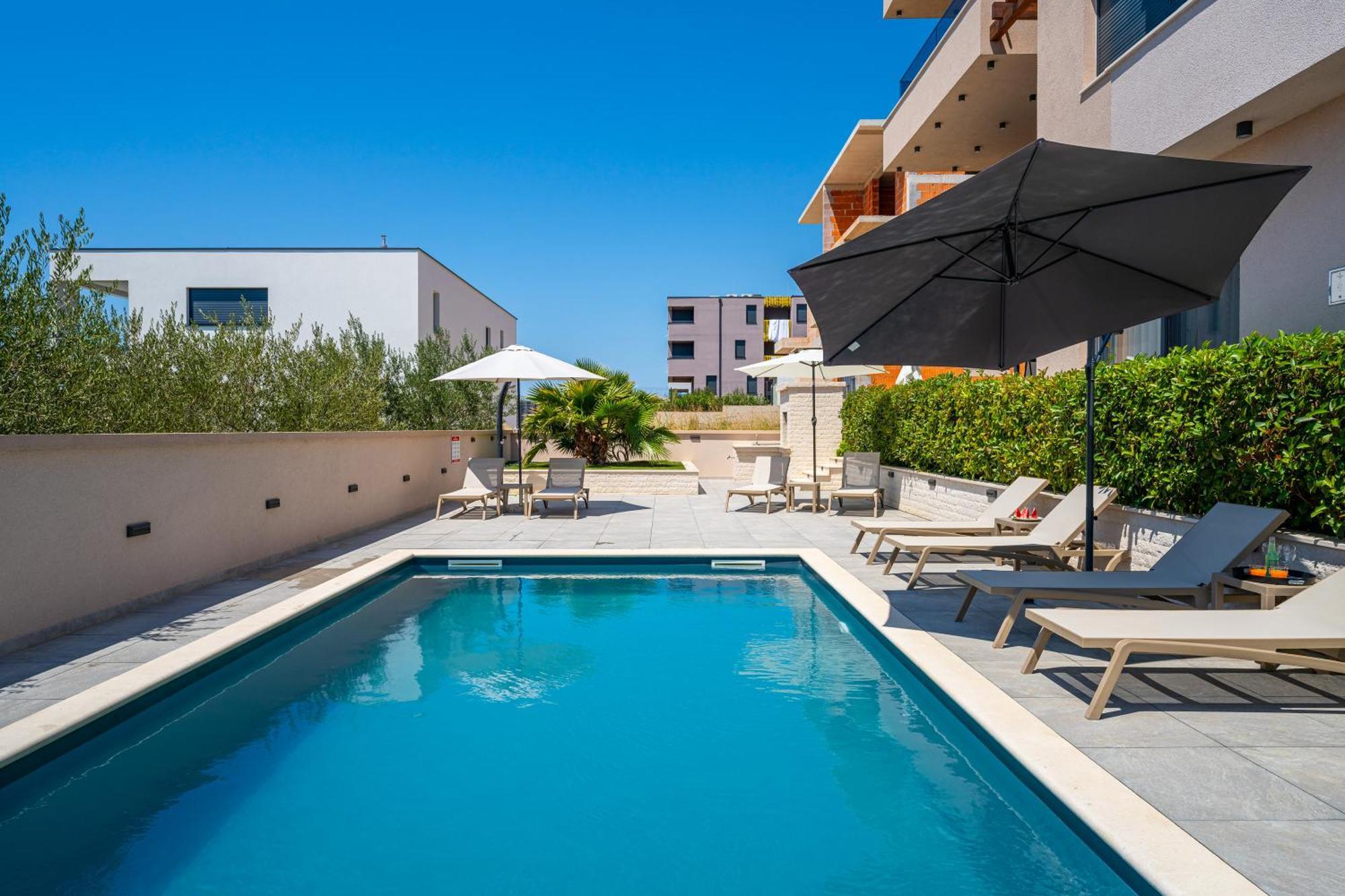 Sea Bay View Apartment - Appartement Avec Piscine Et Magnifique Vue Sur Mer Sveti Filip i Jakov Exterior photo